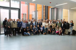 Gruppenfoto von allen Teilnehmenden des Symposiums